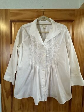 Coldwater Creek White Button-Down Embroidered Women's Top